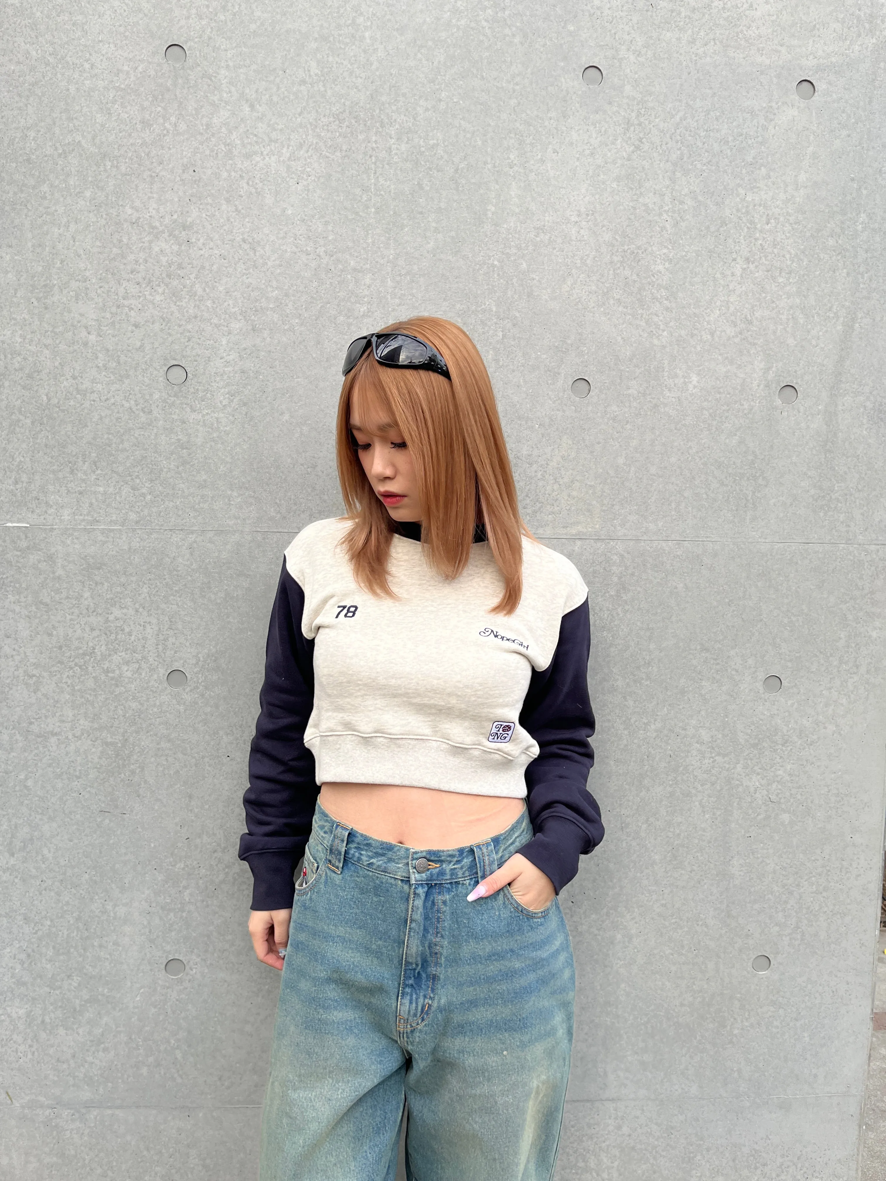 Cropped switching sweat