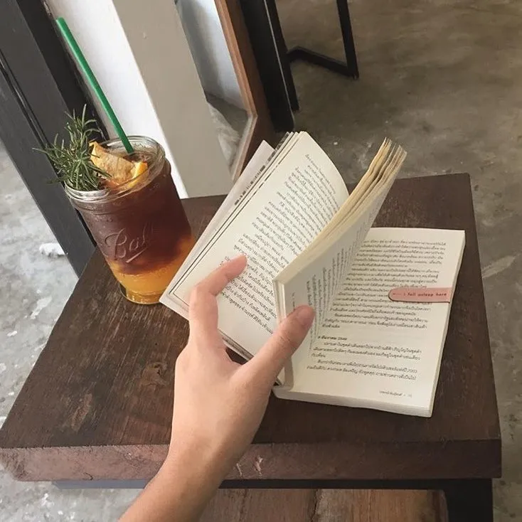 ease around Magnetic Bookmarks