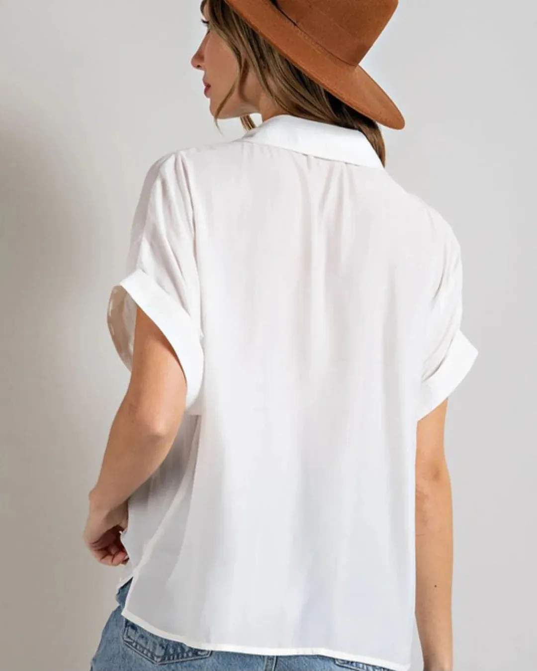 NEW Retails $40 Ima Classic White Cuffed Sleeve Top Sz L